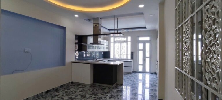 Bán Nhà Mặt Tiền Hoàng Hoa Thám, Bình Thạnh, 105m² (4m x 21m), 7 tầng, #086087