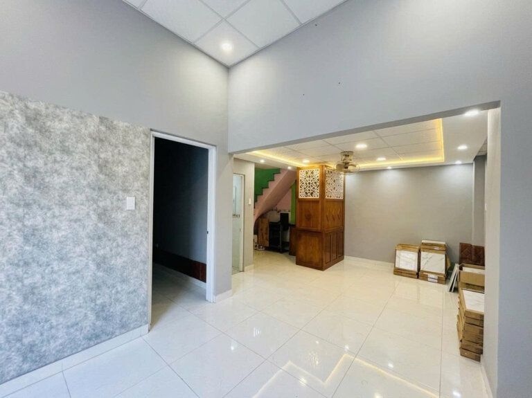 Bán Nhà Mặt Tiền Đường 1, Gò Vấp, 42m² (5,2m x 8m), 2 Tầng, #329901
