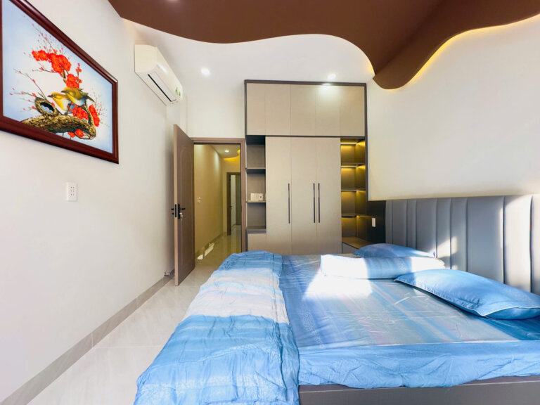Bán Nhà Mặt Tiền Phùng Văn Cung, Phú Nhuận, 46m² (3,1m x 15m), 2 Tầng, #504768