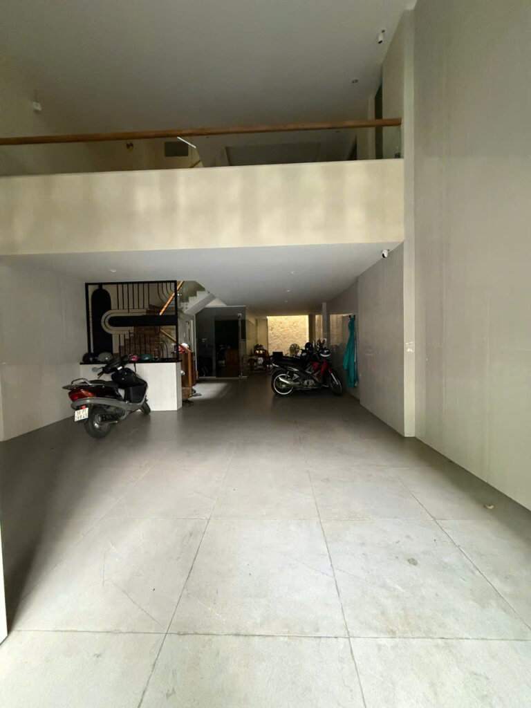 Bán Nhà Mặt Tiền Nhất Chi Mai, Tân Bình, 100m² (6m x 16m), 5 Tầng, #310487
