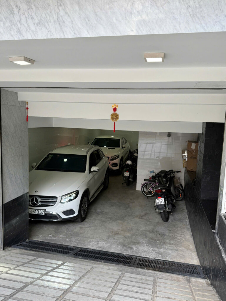 Bán Nhà Hẻm Xe Hơi Bàu Cát 2, Tân Bình, 110m² (6m x 16m), 1 Hầm + 7 Tầng, #290385