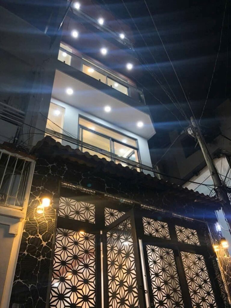Bán Nhà Hẻm Hồ Biểu Chánh, Phú Nhuận, 45m² (4m x 13,8m), 4 Tầng, #535386